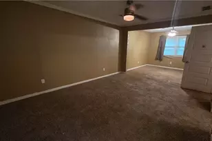 5251 Greenpoint Dr, Stone Mountain, GA 30088 - Photo 71