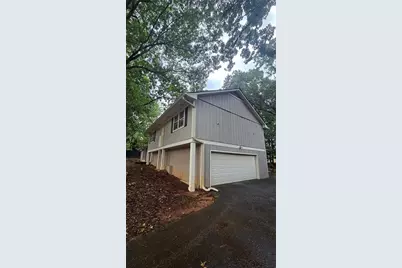 5251 Greenpoint Drive, Stone Mountain, GA 30088 - Photo 7