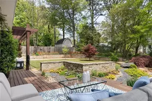 1392 Rupert Rd, Decatur, GA 30030 - Photo 13