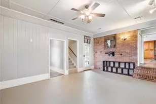 945 Poplar St, Monroe, GA 30655 - Photo 23