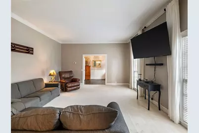 945 Poplar Street, Monroe, GA 30655 - Photo 11