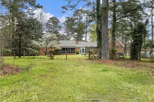 945 Poplar St, Monroe, GA 30655 - Photo 47