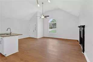 2419 Bristol Dr, Macon, GA 31217 - Photo 9