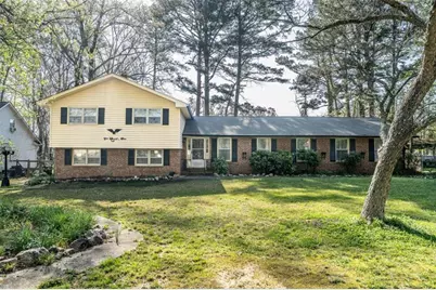 103 Rolling Oaks Drive, Rome, GA 30165 - Photo 1