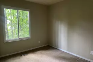 4911 Martins Crossing Rd, Stone Mountain, GA 30088 - Photo 7