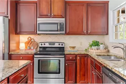 2346 Sanford Road, Decatur, GA 30033 - Photo 17