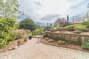 1524 Holly Lake Circle, Snellville, GA 30078 - Photo 11