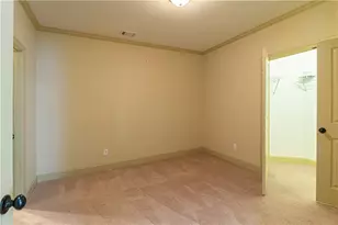 2050 Oak Grove Rd NE, Atlanta, GA 30345 - Photo 9