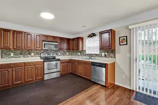 3160 Centerglen Ln, Cumming, GA 30040 - Photo 13