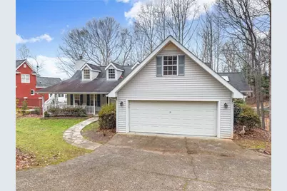 9260 Bayhill Drive, Gainesville, GA 30506 - Photo 3