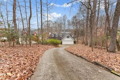 9260 Bayhill Drive, Gainesville, GA 30506 - Photo 7