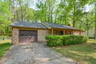 5224 McCarter Station, Stone Mountain, GA 30088 - Photo 1