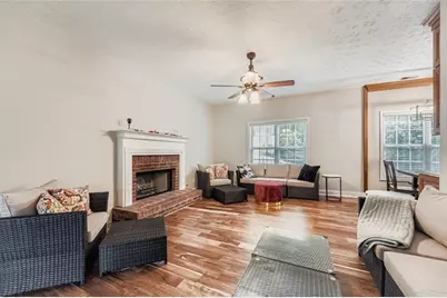 2409 Caneridge Point SW, Marietta, GA 30064 - Photo 13
