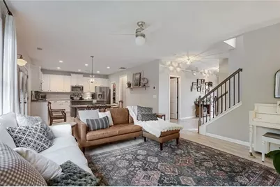 243 N Gwinnett Street, Buford, GA 30518 - Photo 7
