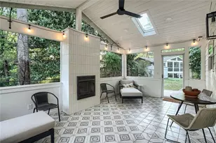 243 N Gwinnett St, Buford, GA 30518 - Photo 13