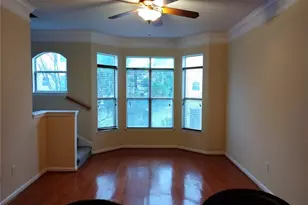 375 Highland Ave NE, Atlanta, GA 30312 - Photo 9