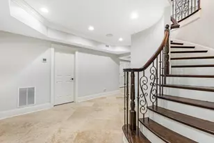 330 N Peachtree Pkwy, Peachtree City, GA 30269 - Photo 29