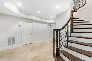 330 N Peachtree Pkwy, Peachtree City, GA 30269 - Photo 29