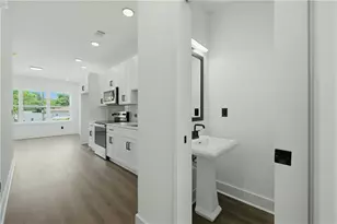 111 Joseph E. Lowery Blvd NW, Atlanta, GA 30314 - Photo 11