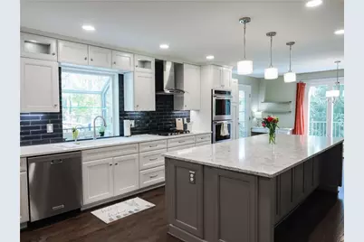 2990 Ascot Lane, Roswell, GA 30076 - Photo 11