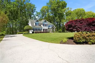 3660 Chartwell Dr, Suwanee, GA 30024 - Photo 3