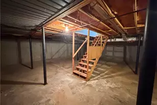 300 Martingale Dr, Peachtree City, GA 30269 - Photo 17