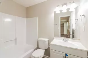 3981 N Martin Way, Lithia Springs, GA 30122 - Photo 9