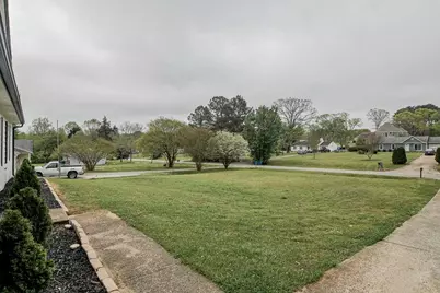 356 Meadow Trace Drive, Auburn, GA 30011 - Photo 5