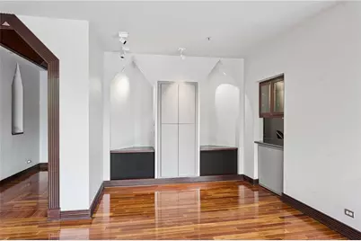 2660 Peachtree Road NW #4A, Atlanta, GA 30305 - Photo 9