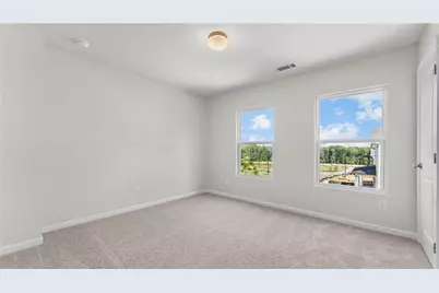 5245 Gainesville Street, Flowery Branch, GA 30542 - Photo 9