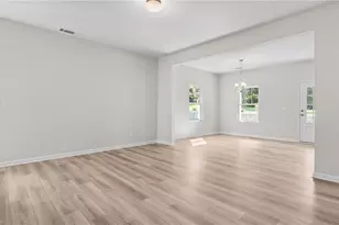 5245 Gainesville St, Flowery Branch, GA 30542 - Photo 3