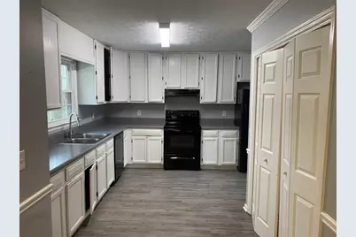 4749 Shallow Ridge Road NE, Kennesaw, GA 30144 - Photo 9