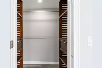 3481 Lakeside Drive #2303, Atlanta, GA 30326 - Photo 23