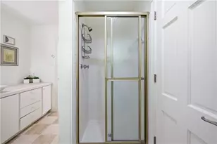 4115 Glen Devon Dr, Atlanta, GA 30327 - Photo 25