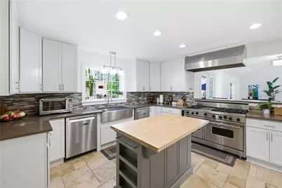 4115 Glen Devon Drive, Atlanta, GA 30327 - Photo 11