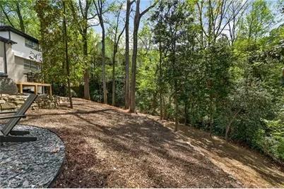 5500 Sherrell Drive, Atlanta, GA 30342 - Photo 47