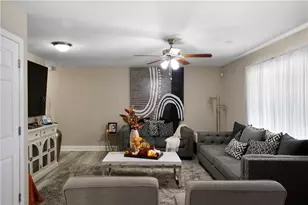 106 Valley View Cir SE, Calhoun, GA 30701 - Photo 9