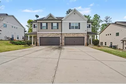 4760 Highland Ave, Sugar Hill, GA 30518 - Photo 3