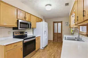 143 Copperhead Rd, Cornelia, GA 30531 - Photo 11