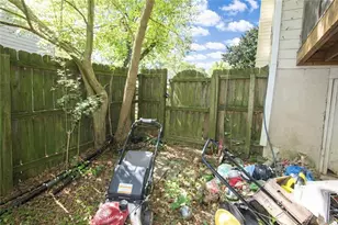 2253 Spink St NW, Atlanta, GA 30318 - Photo 11