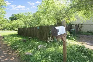 2253 Spink St NW, Atlanta, GA 30318 - Photo 5