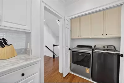 1015 Heatherbrook Lane, Atlanta, GA 30324 - Photo 11