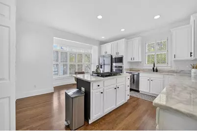 1015 Heatherbrook Lane, Atlanta, GA 30324 - Photo 9