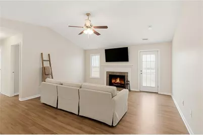 238 Ivy Hills Circle, Mount Airy, GA 30563 - Photo 3