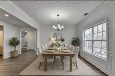 6670 Island Point Drive, Buford, GA 30518 - Photo 7