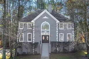 10500 Wynbridge Dr, Alpharetta, GA 30022 - Photo 1