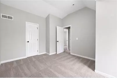 5356 Biffle Road, Stone Mountain, GA 30088 - Photo 9