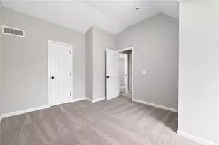 5356 Biffle Rd, Stone Mountain, GA 30088 - Photo 9