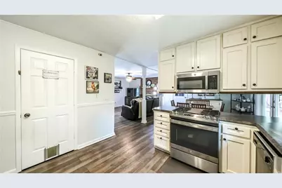 187 Jennifer Lane, Carrollton, GA 30116 - Photo 11