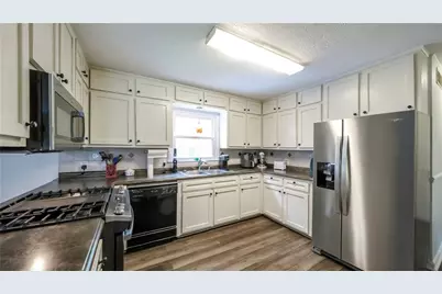 187 Jennifer Lane, Carrollton, GA 30116 - Photo 9